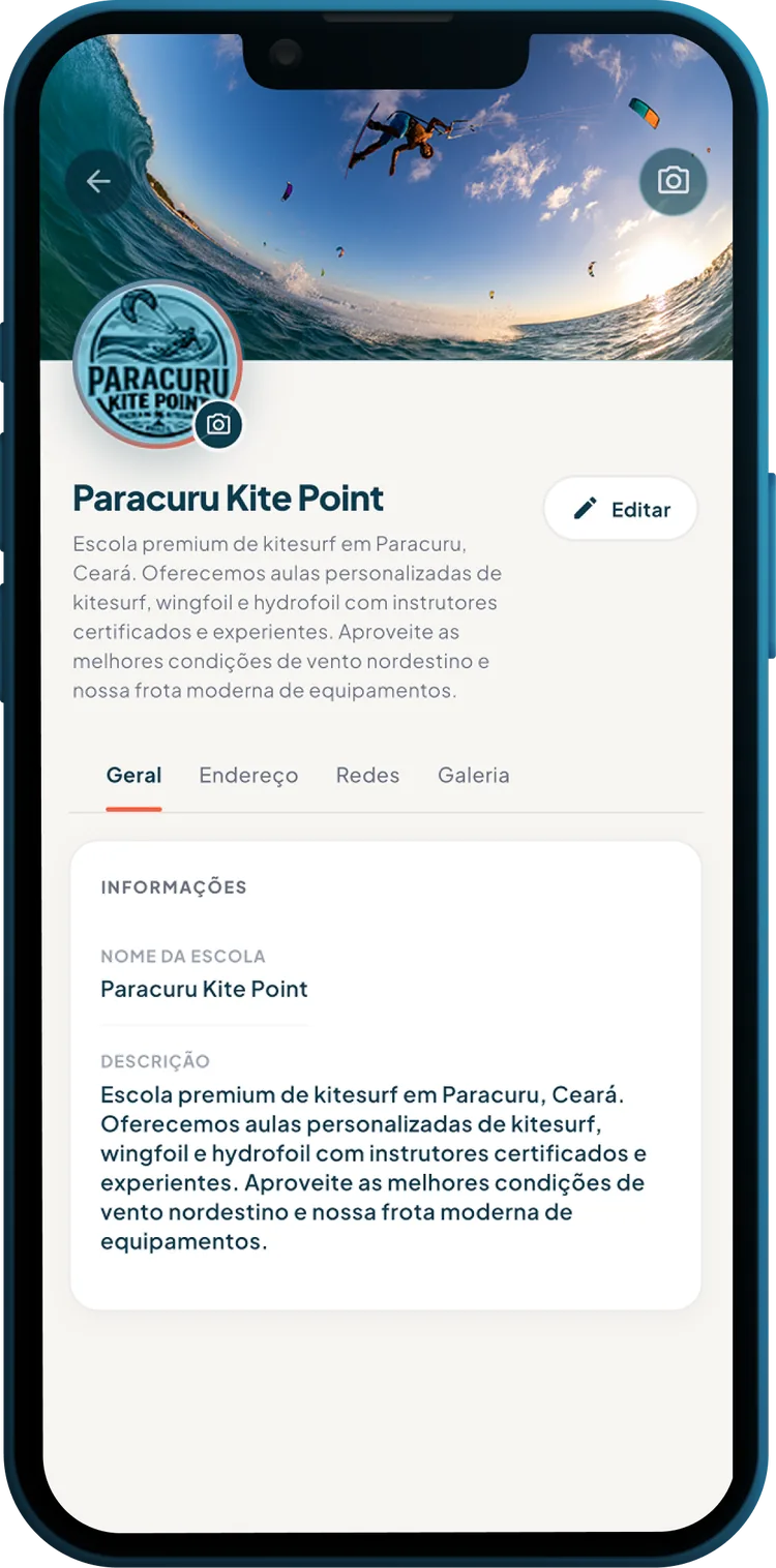 Página da escola com capa e galeria